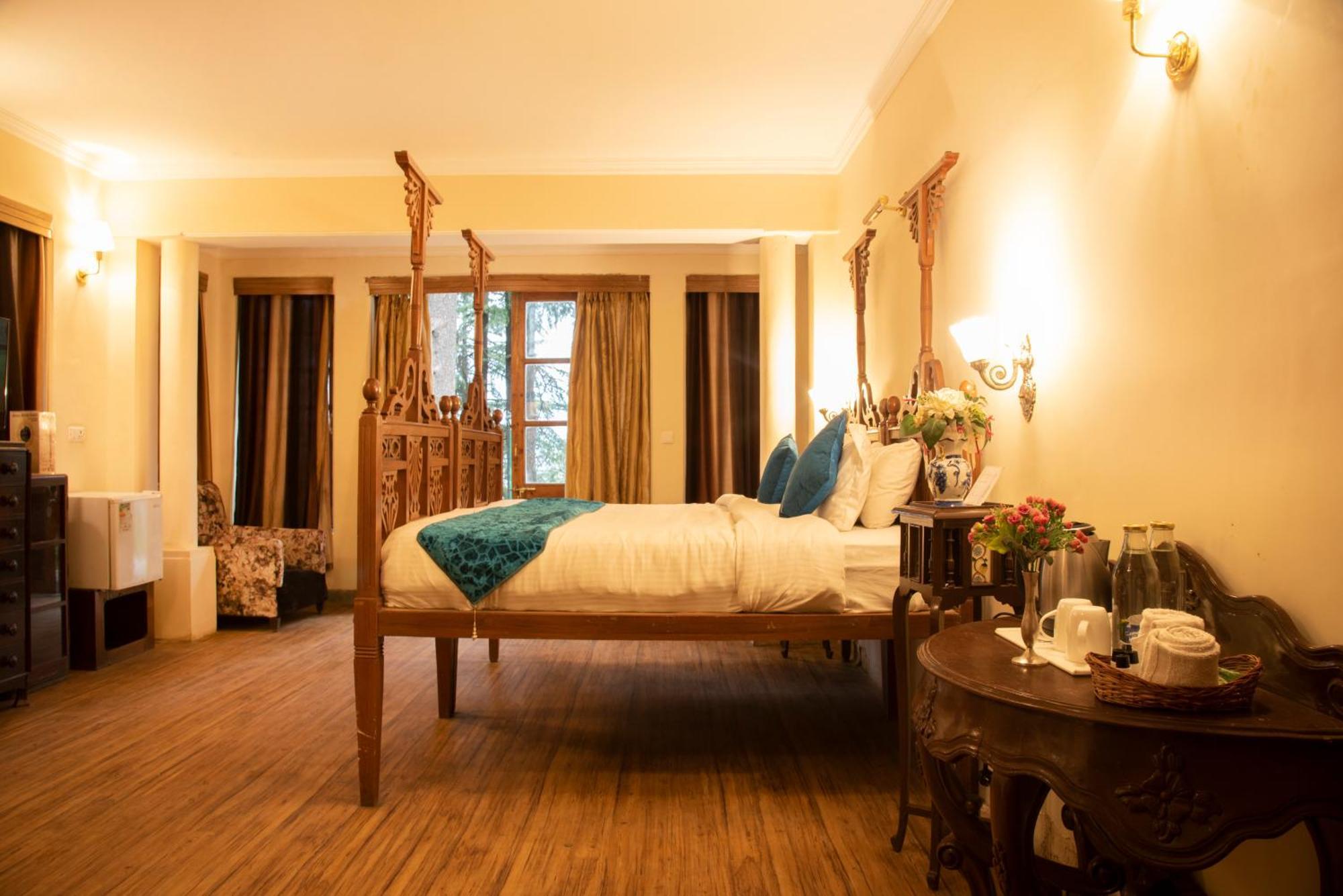 Shimla British Resort Экстерьер фото