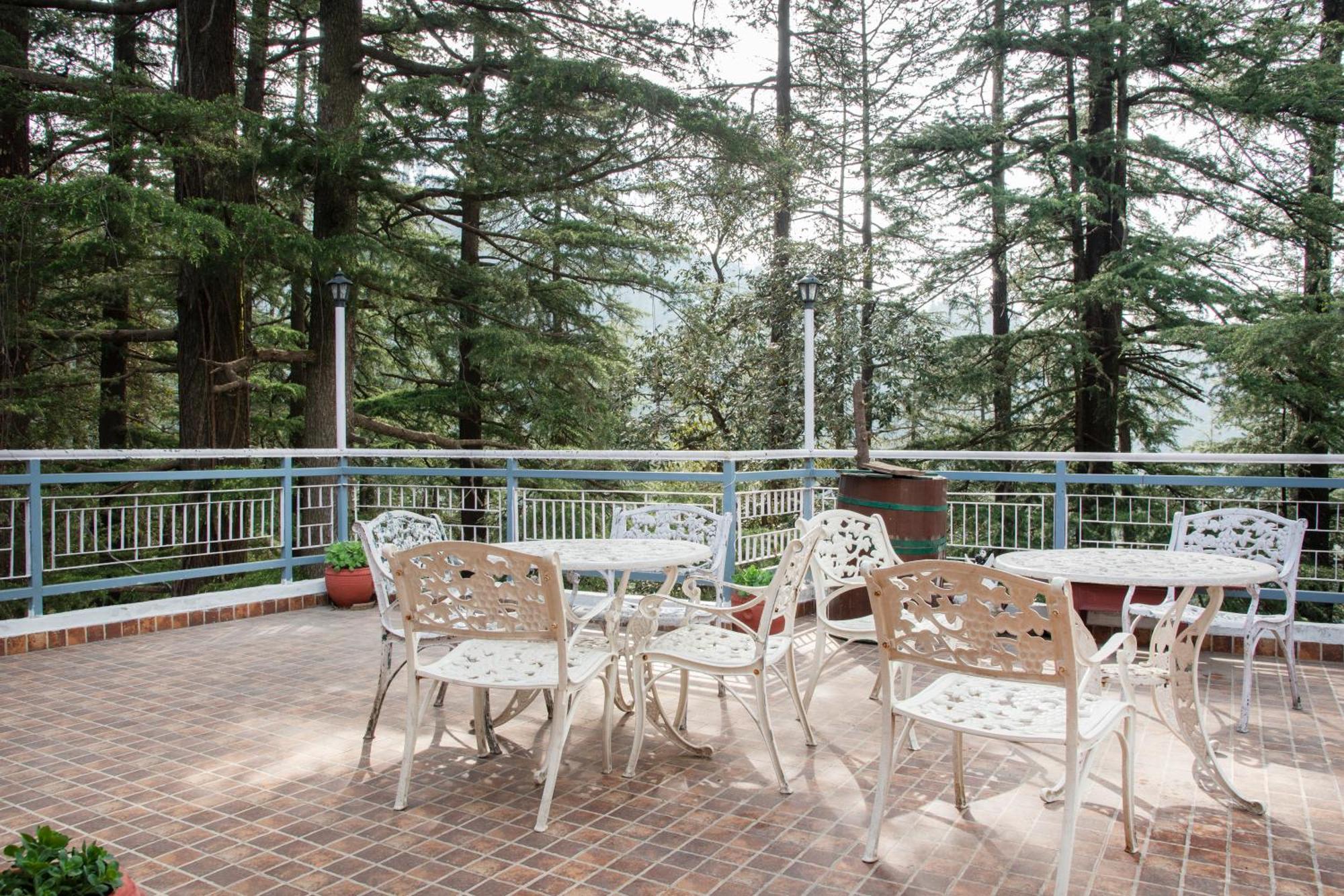 Shimla British Resort Экстерьер фото