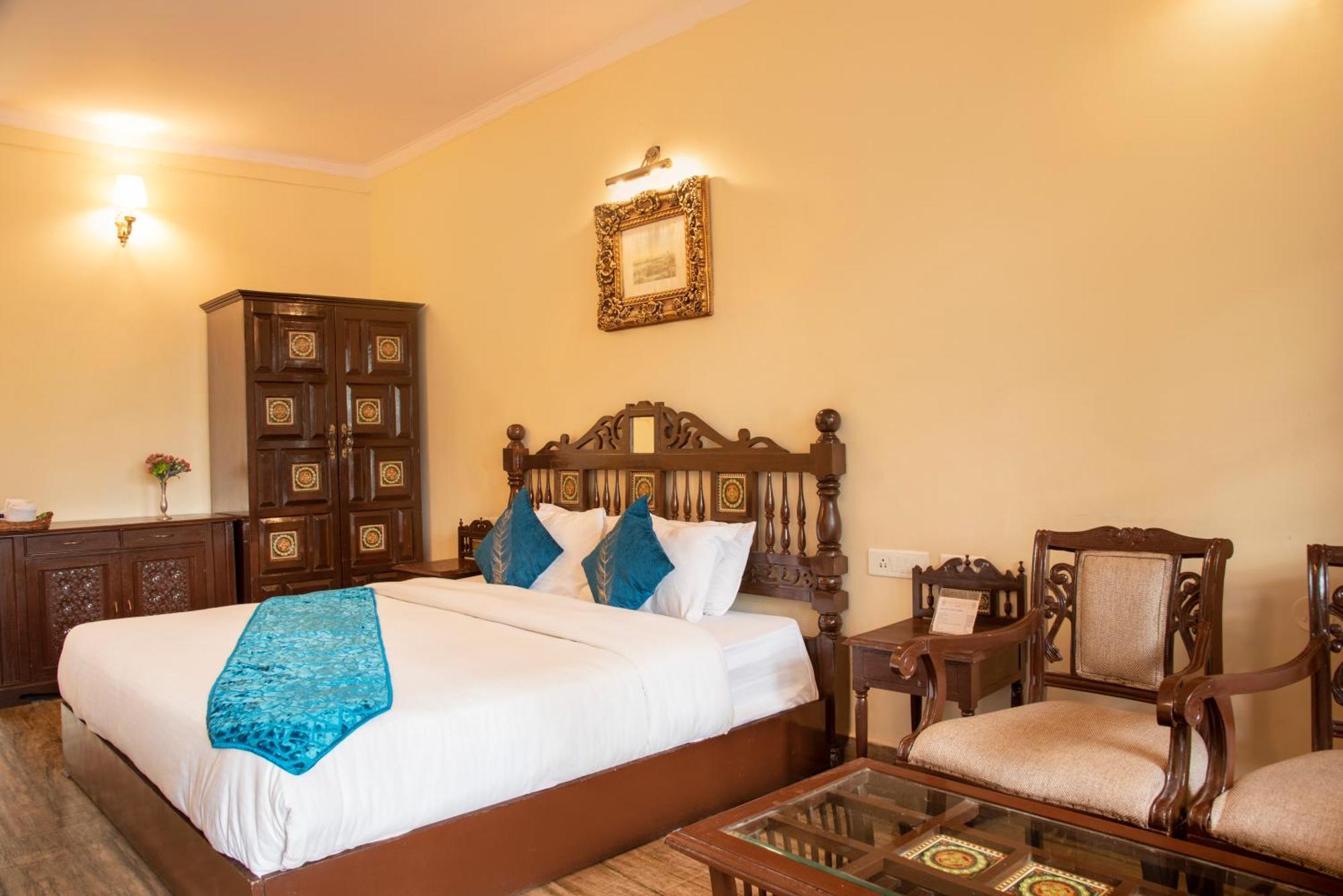 Shimla British Resort Экстерьер фото