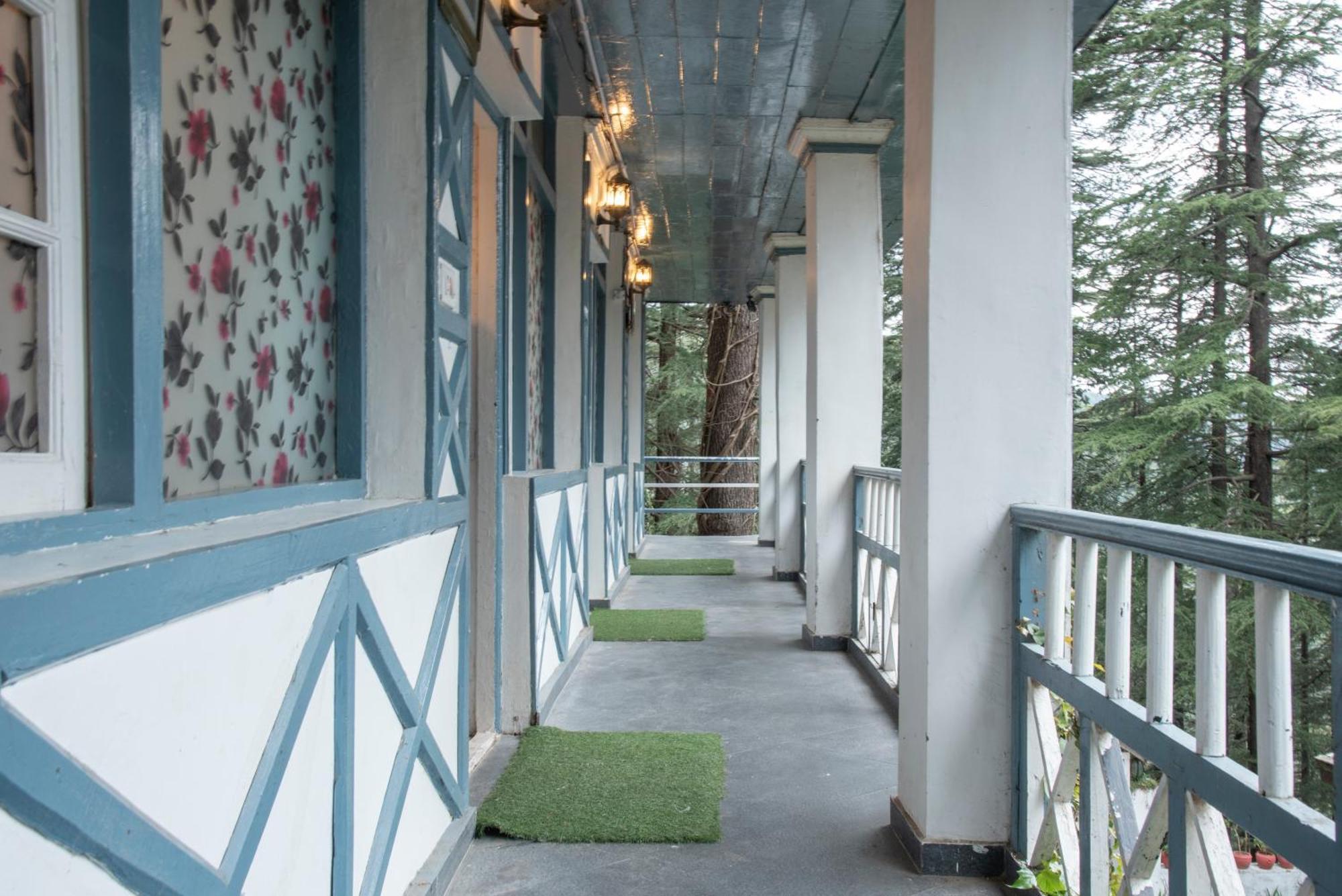 Shimla British Resort Экстерьер фото