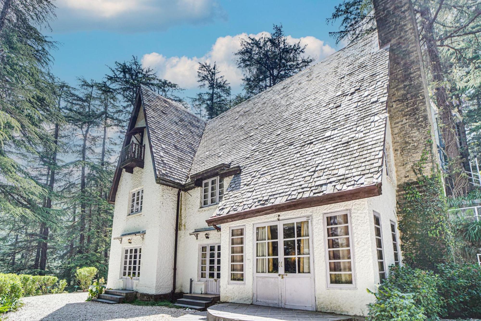 Shimla British Resort Экстерьер фото