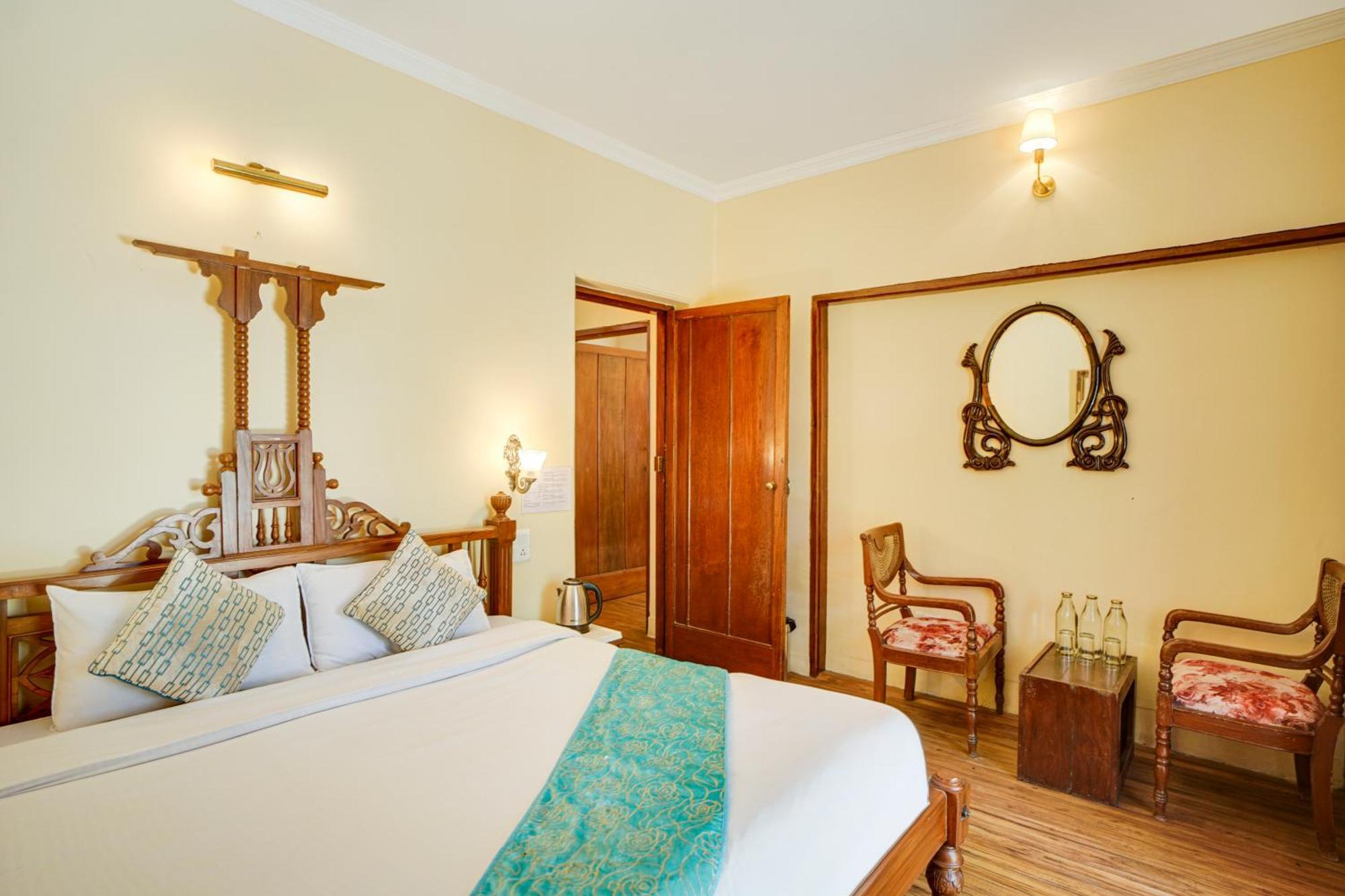 Shimla British Resort Экстерьер фото