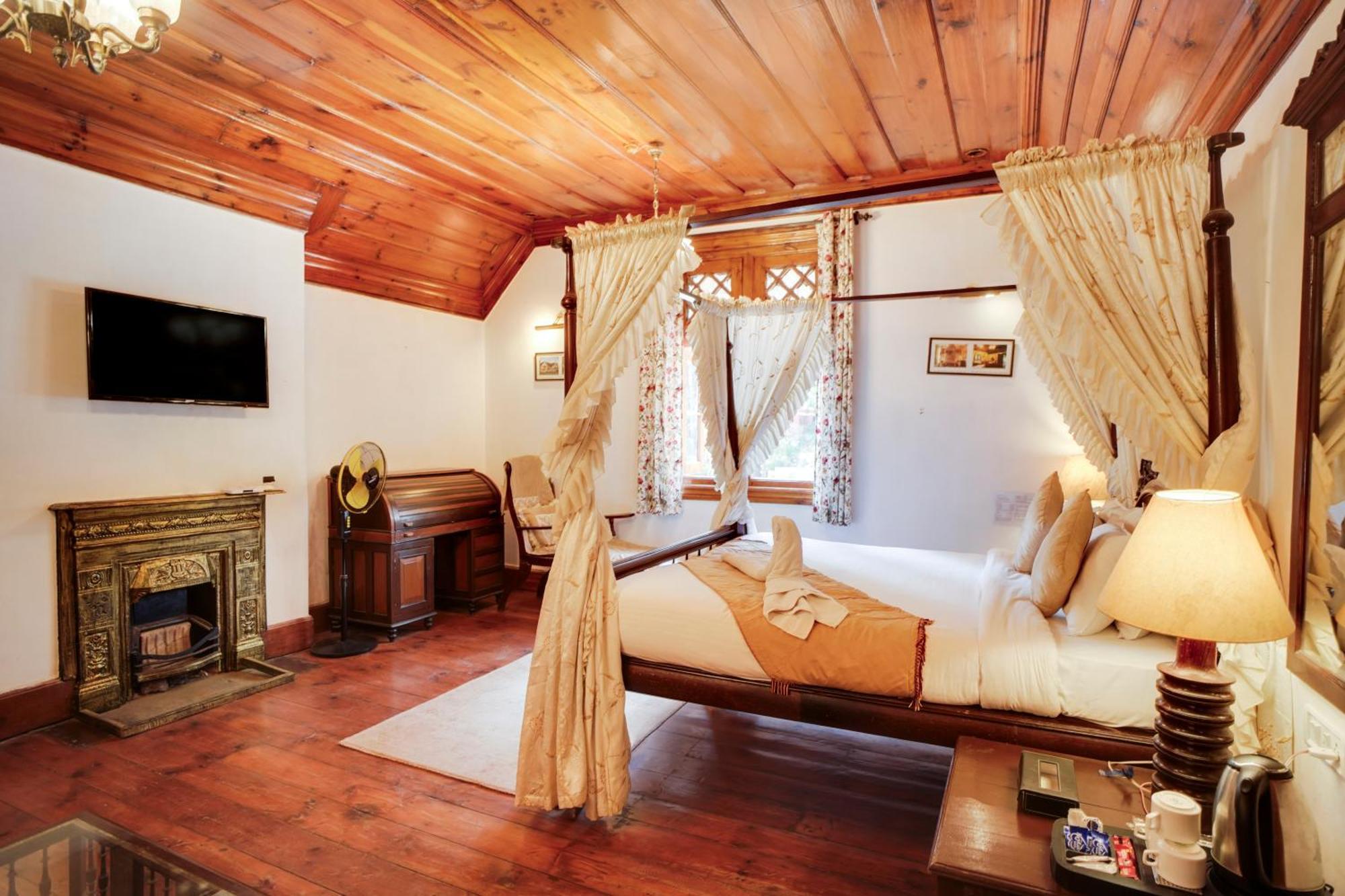 Shimla British Resort Экстерьер фото
